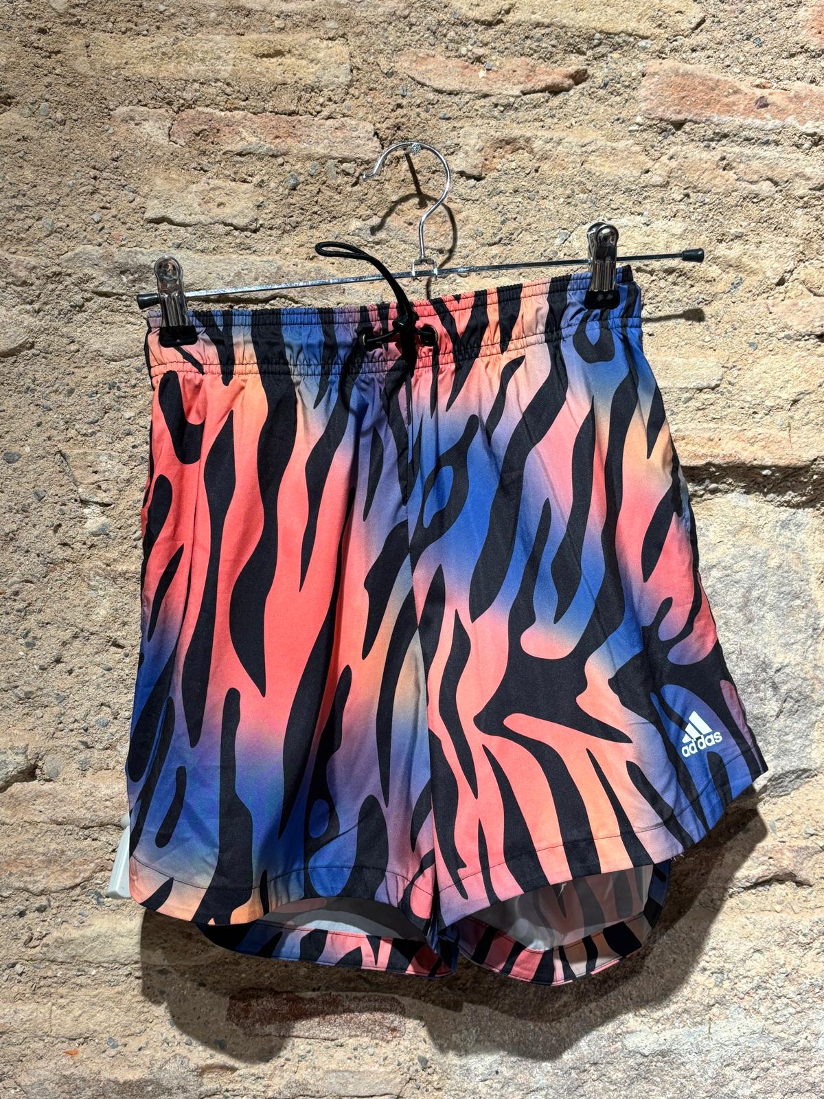 Short Adidas T.XS Estampado